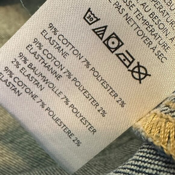 Free People We The Free Curvy Wide Flare Leg Jeans Raw Hem High Waisted Size 33S - Picture 7 of 13